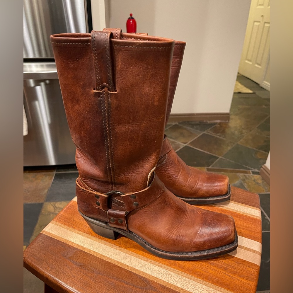 Women’s Frye boots